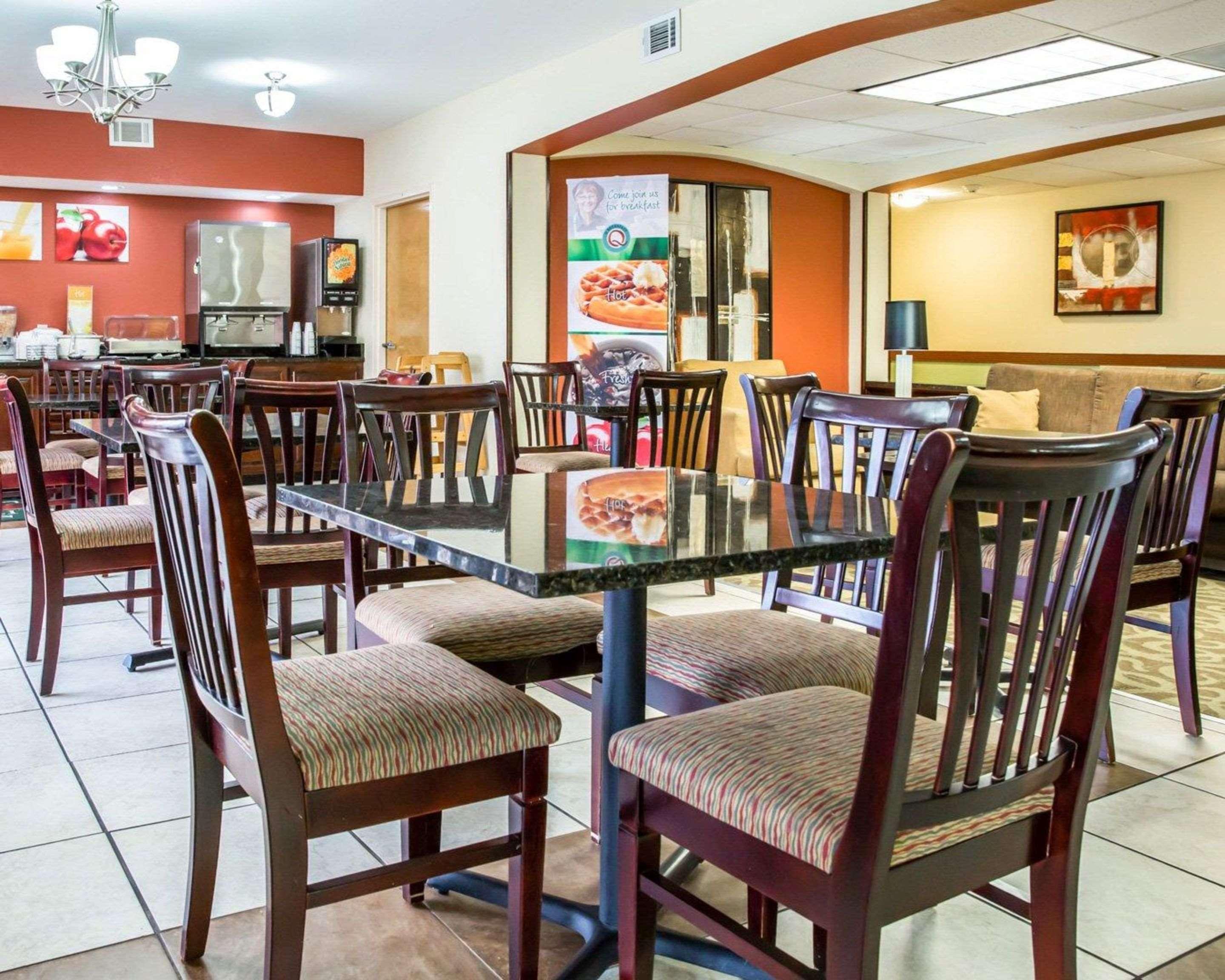Quality Inn Jacksonville Near Camp Lejeune Exterior foto