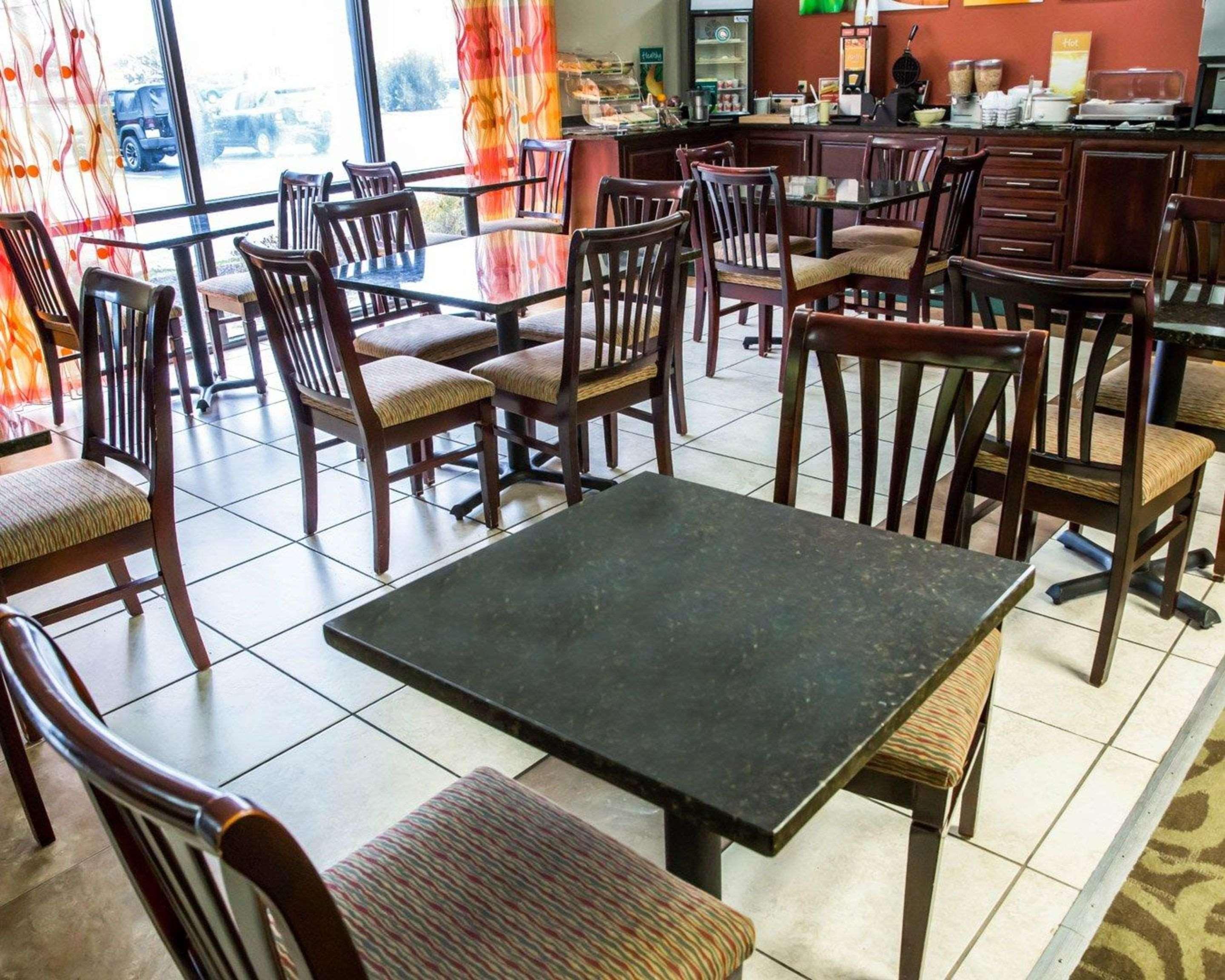 Quality Inn Jacksonville Near Camp Lejeune Exterior foto