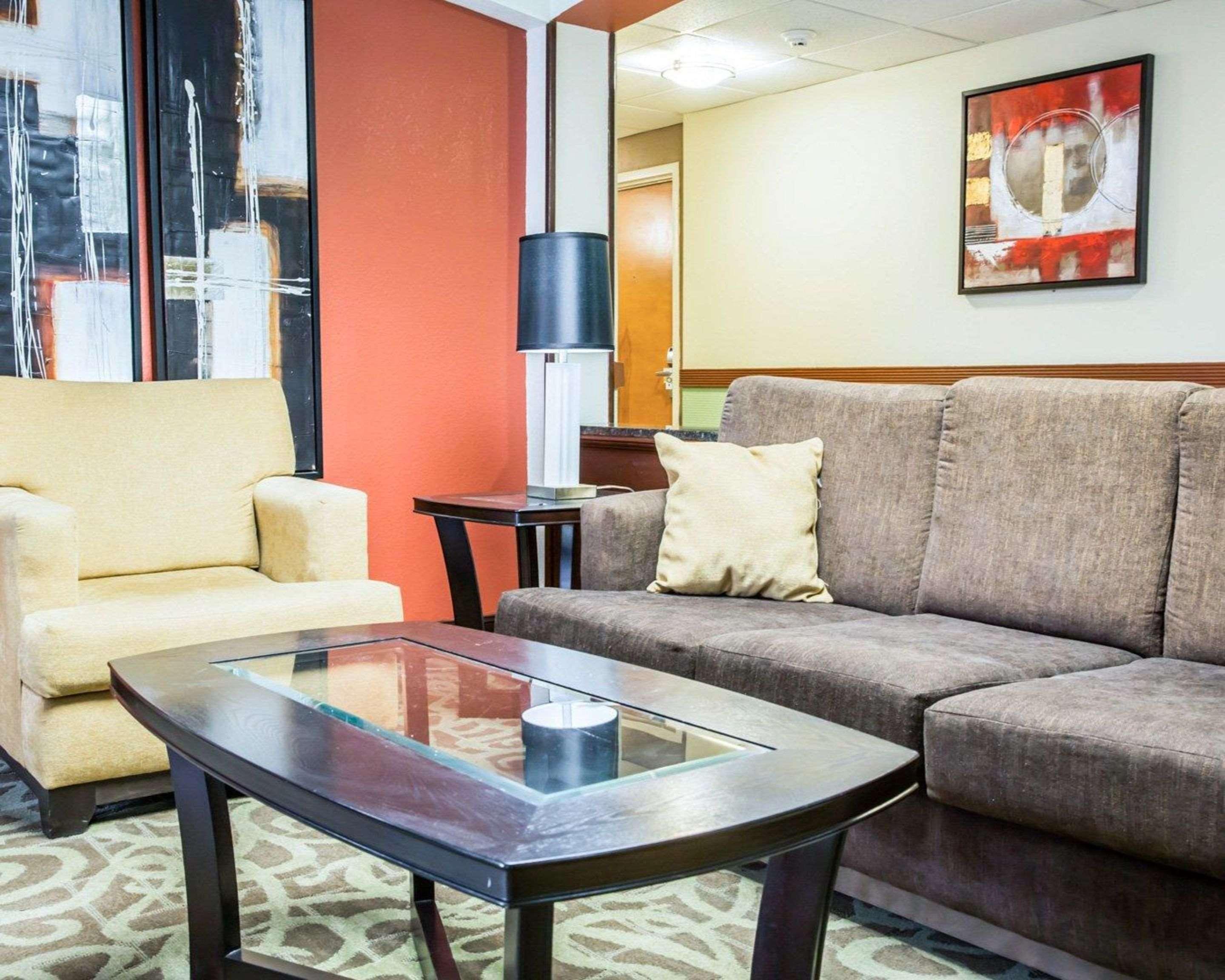 Quality Inn Jacksonville Near Camp Lejeune Exterior foto