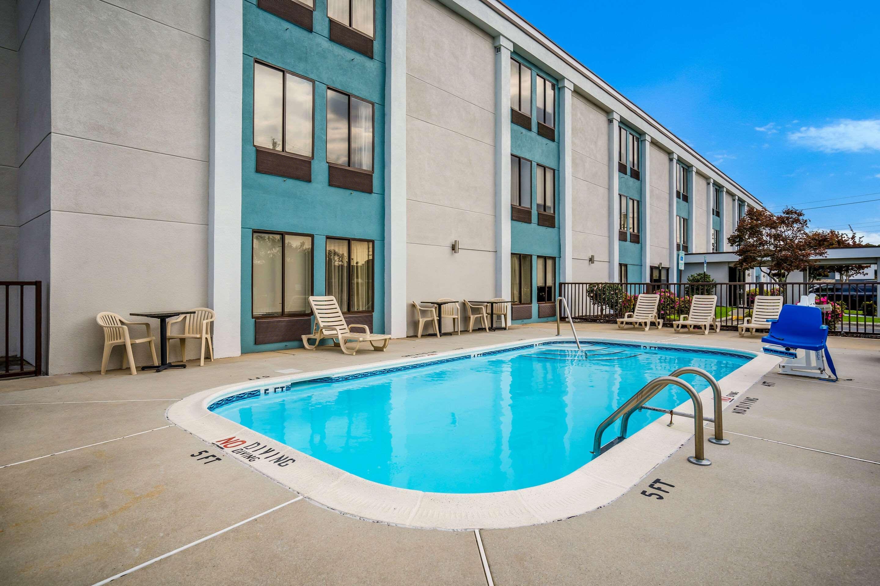 Quality Inn Jacksonville Near Camp Lejeune Exterior foto