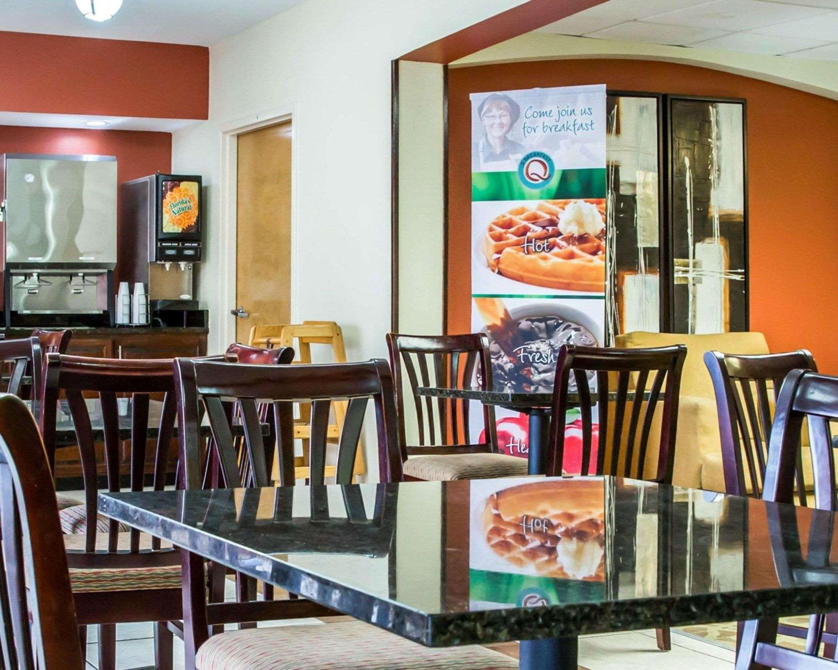 Quality Inn Jacksonville Near Camp Lejeune Exterior foto