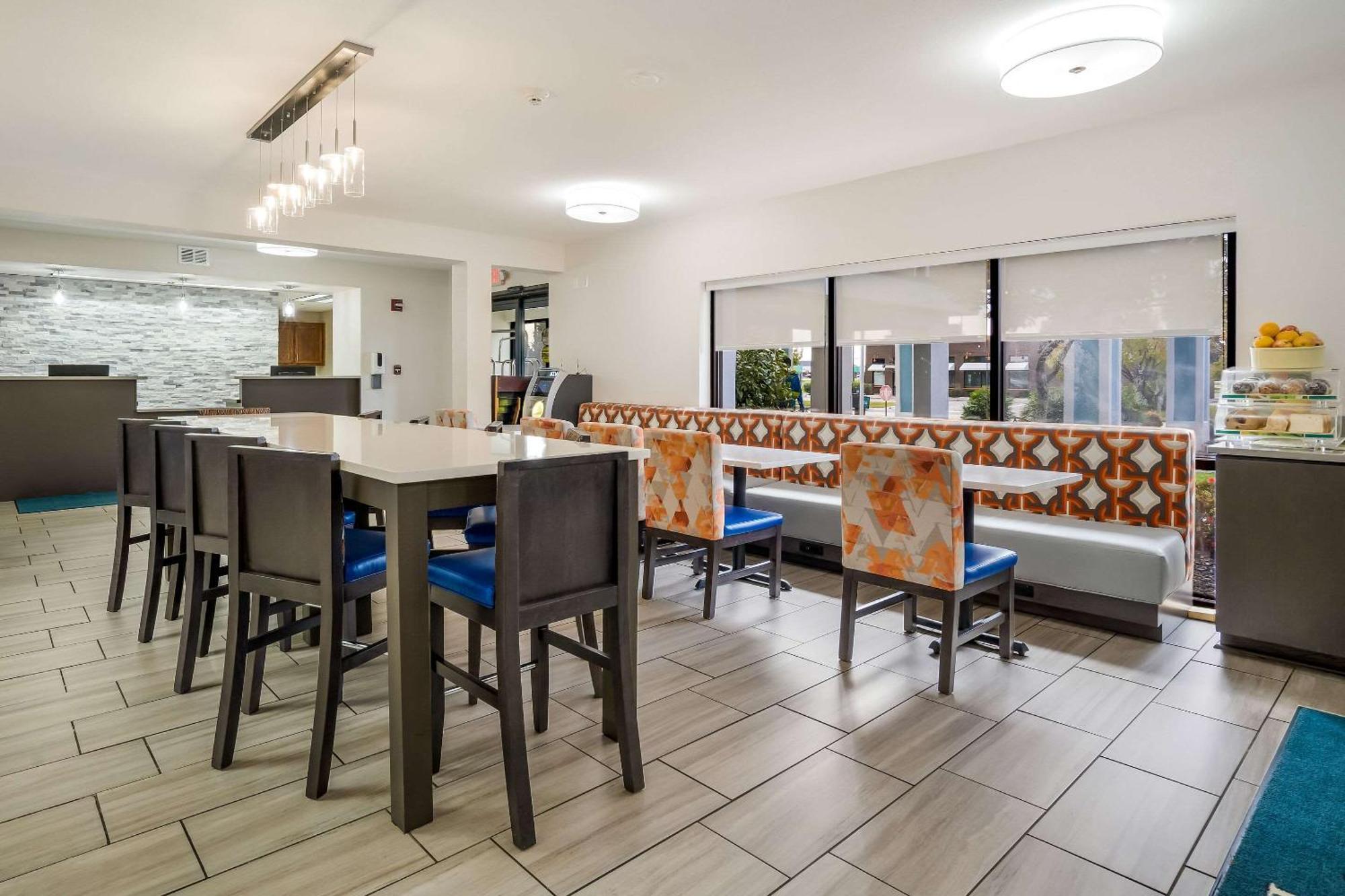 Quality Inn Jacksonville Near Camp Lejeune Exterior foto