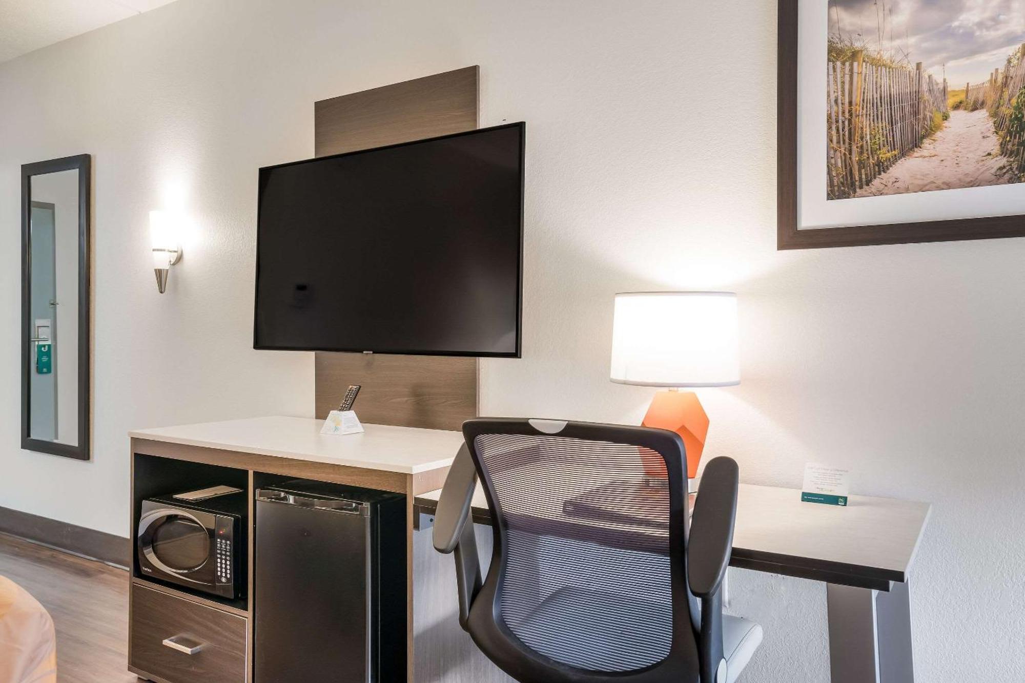 Quality Inn Jacksonville Near Camp Lejeune Exterior foto